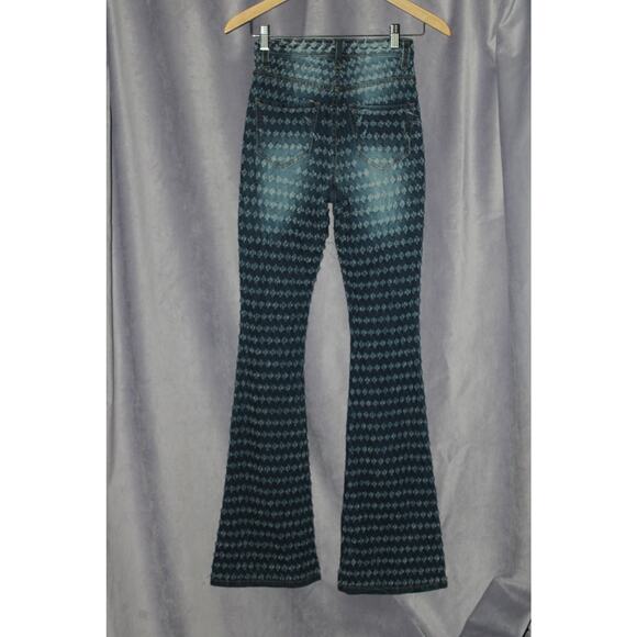 Fashion Nova Flared Bell Botton Distressed Pattern Jeans Size 0 - Picture 6 of 9